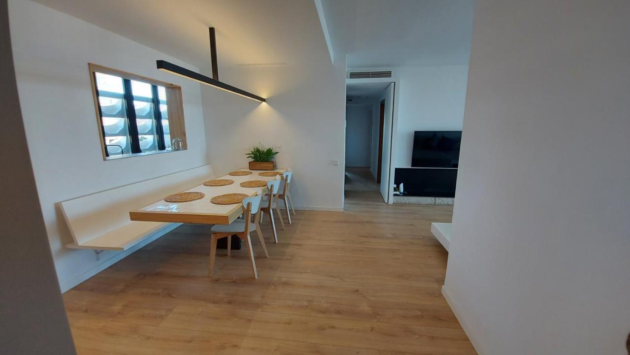 Apartamento La Playa “ Free Parking “ Apartment Торемолинос Екстериор снимка