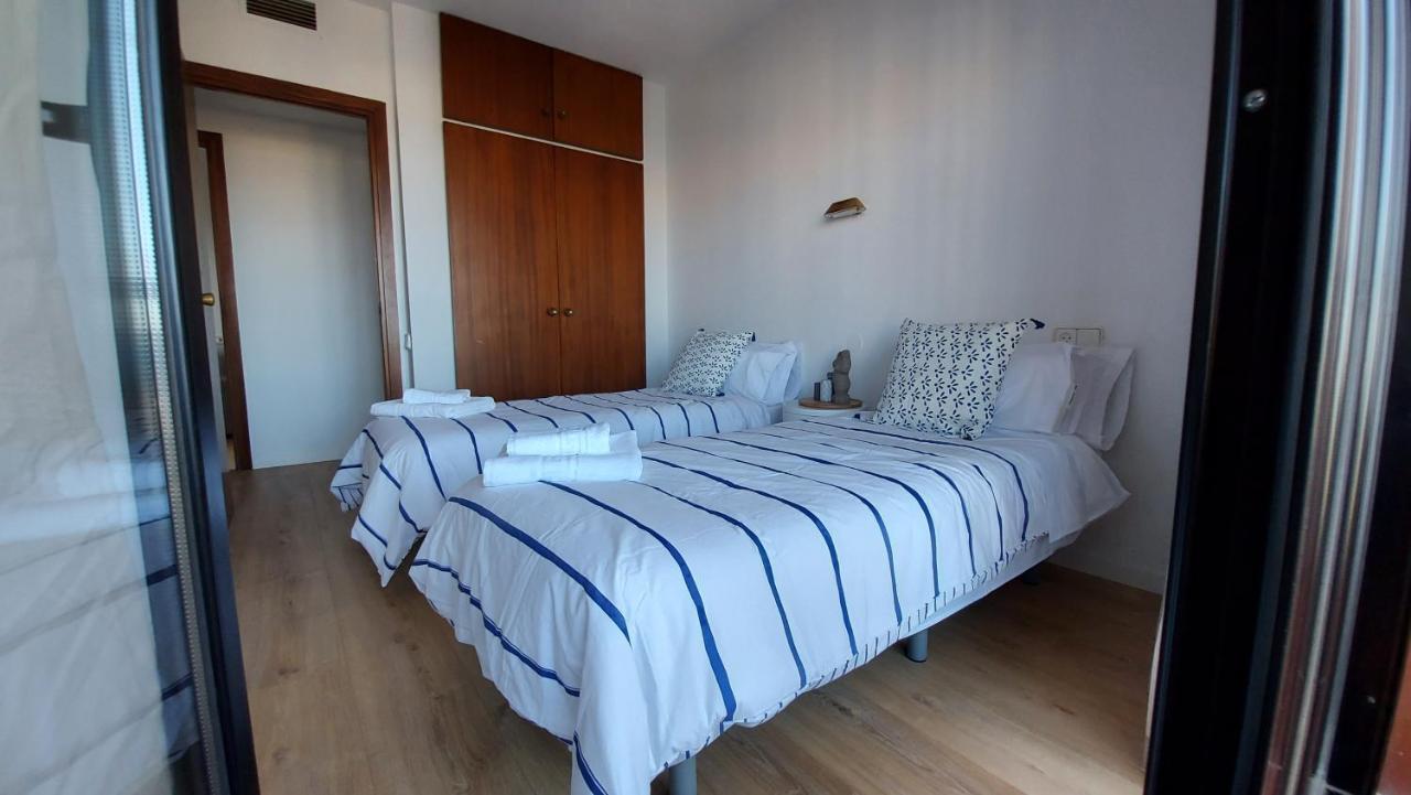 Apartamento La Playa “ Free Parking “ Apartment Торемолинос Екстериор снимка