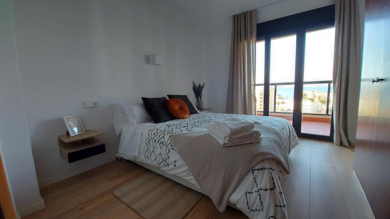 Apartamento La Playa “ Free Parking “ Apartment Торемолинос Екстериор снимка