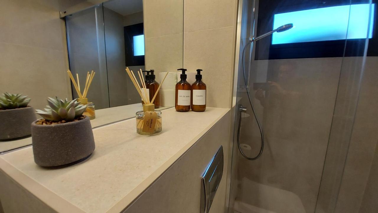 Apartamento La Playa “ Free Parking “ Apartment Торемолинос Екстериор снимка